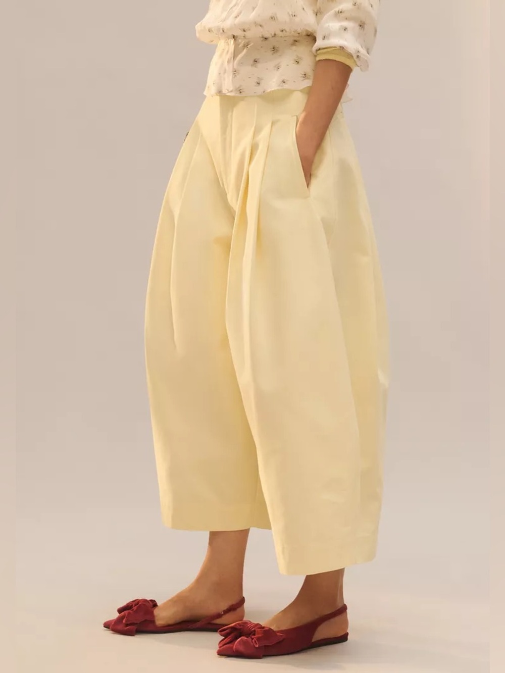 Zara Wide Leg Limited Edition Pleated Pants Front Zip Yellow Studio Collection